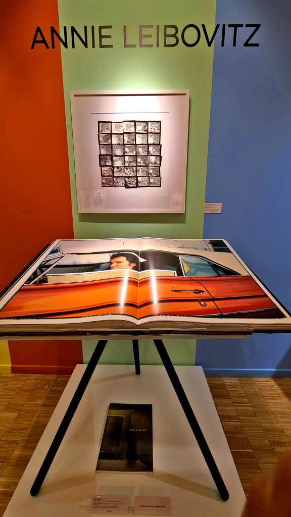 Annie Leibowitz sumo book in Taschen store in Brussels