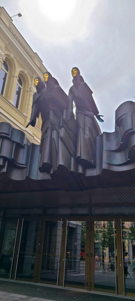 Vilnius literary tour - theatre